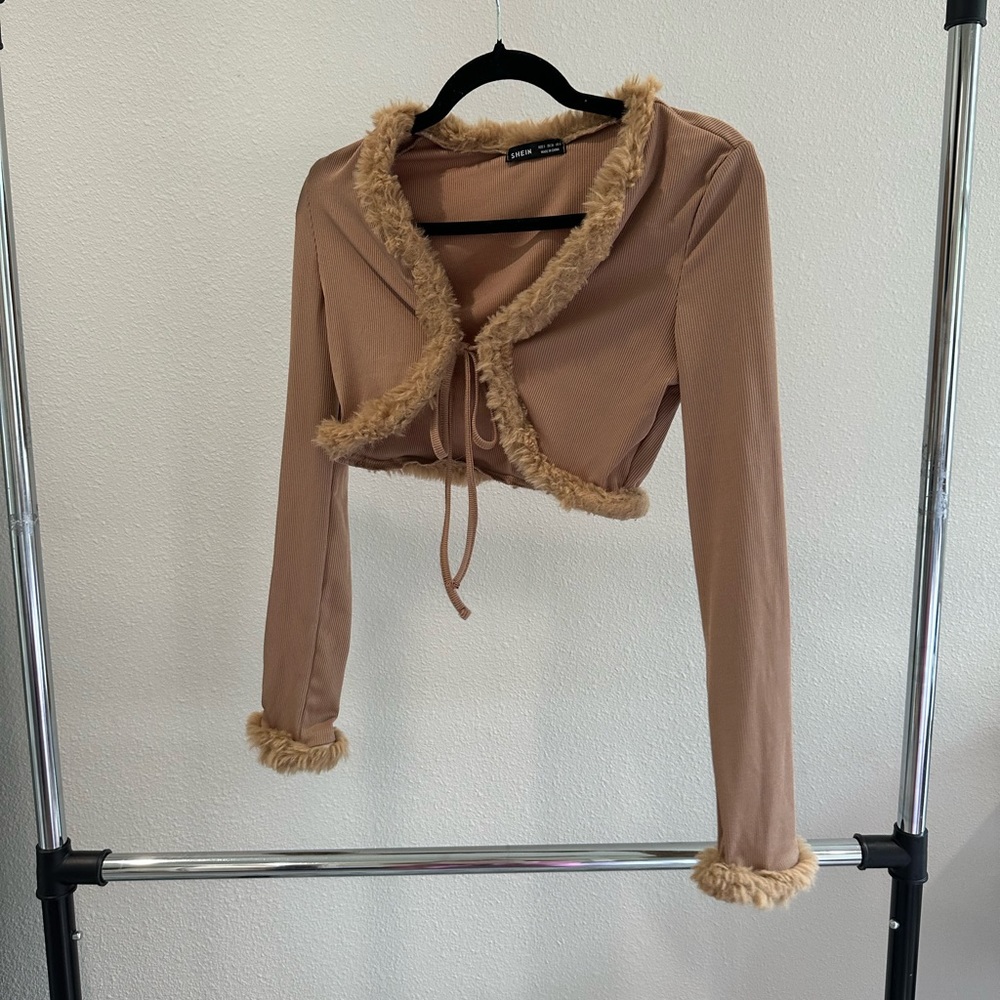 Shein crop top